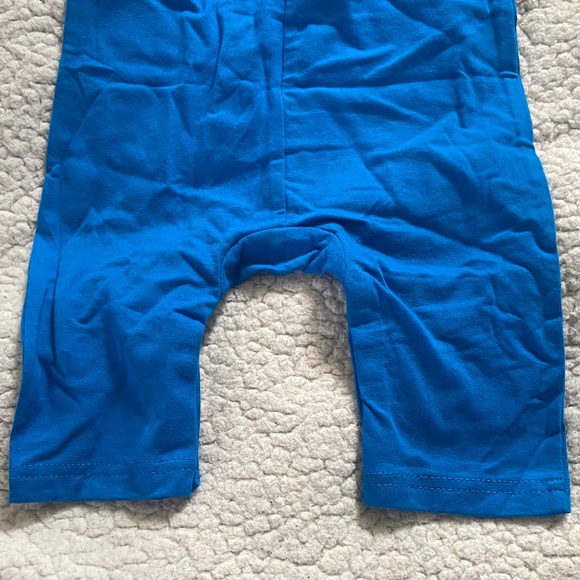 “Luigi” Infant Overall and Hat Set - Picture 5 of 6